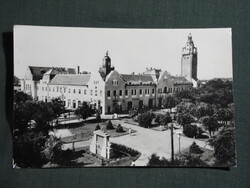 Képeslap,Kiskunhalas,Városi tanácsháza,emlékmű,park látkép,részlet, 1968-