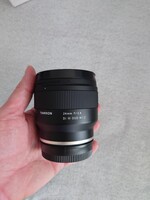 Tamron 24 mm objektív SONY gépekhez+ HOYA UV szűrő
