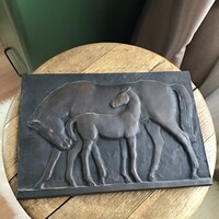 Régi Képcsarnokos bronz relief “Lovak”