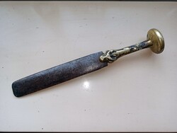 ANTIK BIKAFEJES FENŐ KÉSÉLEZŐ 1800 VÉGÉRŐL