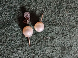 750 fehér arany fülbevaló igazgyönggyel