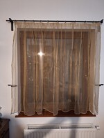 Arany színű organza kész függöny behúzóval
