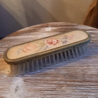 Mesés régi rézkeretes ruhakefe (16,2x4,7x3,8 cm)