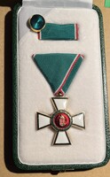 Magyar Köztársaság lovagkereszt dobozában