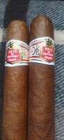 Hoyo de Monterrey Petite Robusto Kubai Szivar Eladó