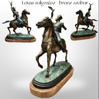 Pierre- Jules Mène (1810 - 1879) nyomán - Arab lovas solymász bronz szobor talapzaton