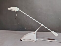 Posztmodern futurisztikus asztali lámpa 1980; ALKUDHATÓ