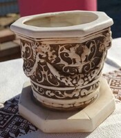 Kardos jelzéssel régi porcelán kerámia kaspó