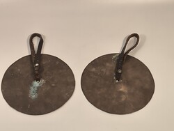 Antik réz/bronz cintányèr 2db eredeti bőr fogòkkal