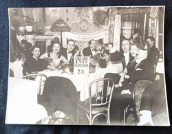 1937 GELLÉRT SZÁLLODA BUDAPEST ÚRI TÁRSASÁG BÁL TÁNC MULATSÁG PECSÉT JELZETT FOTÓ GYŰJTŐI CSOPORTKÉP