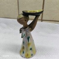Kerámia nő tállal figurális szobor eladó!