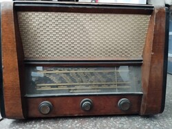 Terta T325 Rádió. 1955-os évjárat. Telefongyári
