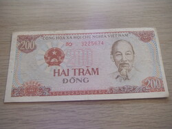 200     Dong    1987     Vietnám