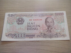 2000     Dong     1988   Vietnám