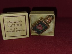 Ruttner parfümös üveg eredeti dobozában