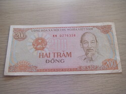 200     Dong    1987     Vietnám