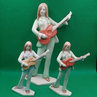 Káldor Aurél Aquincum porcelán Retro Gitározó lány figura nagy 25 cm