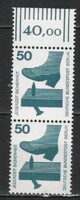 Postatiszta Berlin 0041  Mi 408 W OR     5,00 Euró