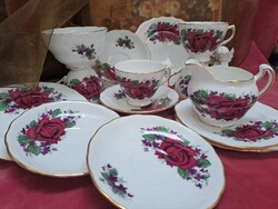 4 személyes Royal Vale porcelán teáskészletet süteményes tányérral