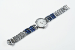 Pierre Chaubert karkötő óra szodalit gyöngyökkel.ÚJ.