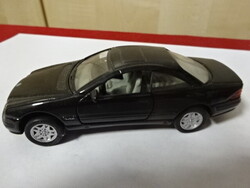 WELLY márkájú MERCEDES - BENZ típusú makett, lendkerekes autó, hossza 11,5 cm. Jókai