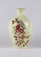 1U354 Vajszínű, aranyozott, virágos Zsolnay porcelán váza 14.5 cm