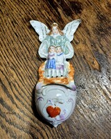 Antik szenteltvíz tartó