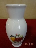 Hollóházi porcelán váza, piros-sárga rózsával, magassága 11,5 cm. Vanneki! Jókai.