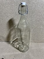 Régi olasz csatos üveg. 4052
