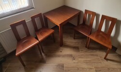 Étkezőgarnitúra étkeszőszett étkező asztal + 4db szék