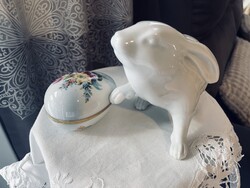 Antik herendi porcelán nyuszi az első szériákból