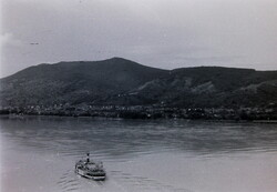 Régi fotónegatív gőzhajó a Balatonon BAdacsony felé 1950-es évek
