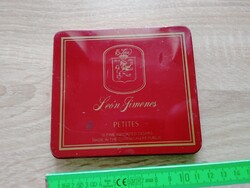 León Jimenes  Dominicai fém cigarettás doboz gyűjtőknek