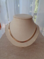 ARANYOZOTT NYAKÉK ,DÍSZKRÉT KAPOCCSAL