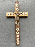 Antik, XIX. sz-i jeruzsálemi, olajfából készült kereszt gyöngyház díszítéssel, bronz Jézussal