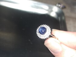 925 ös ezüst gyűrű 6 ágú csillag zafírral 8as meret 6 mm a kő