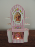 Régi Barbie kétoldalas szekrény Mattel