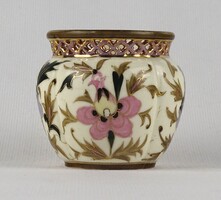 1U054 Antik vajszínű virágmintás áttört Zsolnay majolika kaspó