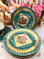 Zsánerjelenetes porcelán süteményes tányérok