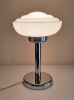 Bauhaus asztali lámpa tejüveg búrával