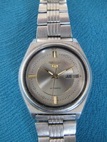 CSODASZÉP VINTAGE SEIKO 5 DAY DATE AUTOMATA KARÓRA 1986 - BÓL