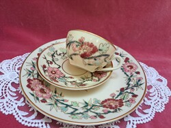 Ritka Zsolnay dombor virág mintás porcelán kávéscsésze süteményes tányérral