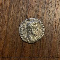 Commodus ezüst denár, AD 192, Roma -2,64gr, 15-17mm átmérő.