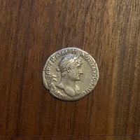 Hadrianus ezüst denár, AD 123, Roma -3,04gr, 17-18mm átmérő.