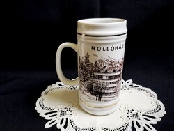 Hollóházi porcelán sörös korsó porcelángyár látképpel, felirattal