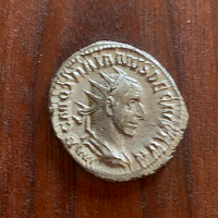 Trajanus Decius ezüst antoninian, AD 249-251, Roma -4,2gr, 21-23mm átmérő.