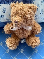 Torzomborz kis barna plüss Maci. Whittard of chelsea London márkájú. Mérete: 15 cm Új állapotban.