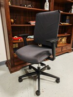 Ritka , újszerű , professzionális Sitland Leaf forgószék , ergonómikus gurulós irodaszék