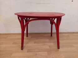 Thonet ovális kisasztal, gyerekasztal