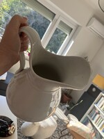 Antik tejes kancsó sérülés nélkül